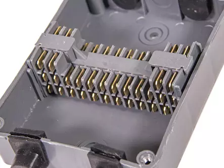 Jakorasia 12-P. 28-N - Liittimet - 1801-3500 - 1