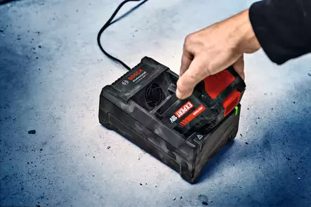 Bosch Nopea latauslaite GAL 12V/18V-80 12V ja 18V Bosch Professional akut - Sähkötyökalujen akut - 27-27-1600A037CH - 2